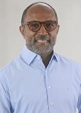 Foto oficial de BEBETO