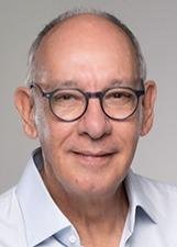 Foto oficial de HELIO PELUFFO